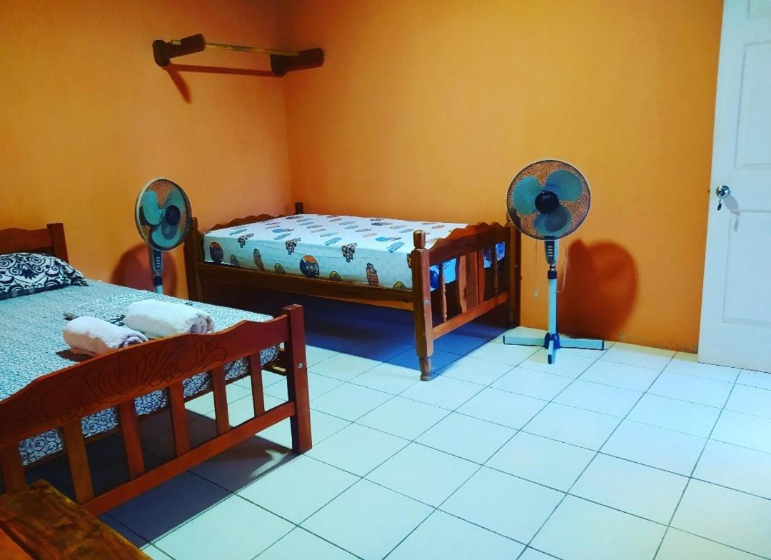 Rustic House Hostel Moyogalpa Exterior foto